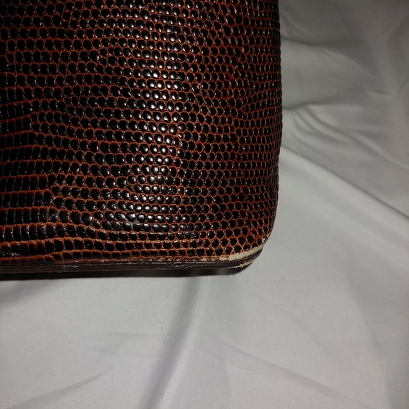 💜 Dooney & Bourke Lizard Embossed Hobo - Picture 16 of 16